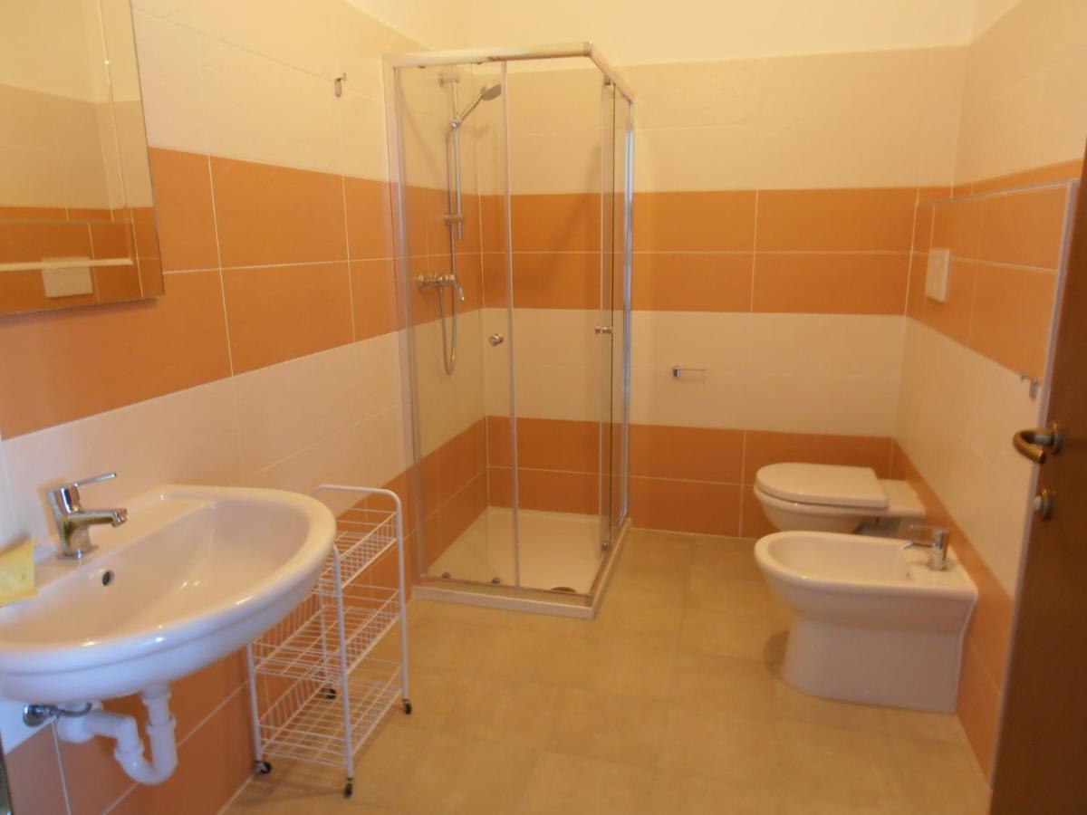 B&B Timo E Rosmarino Sermide Exterior foto